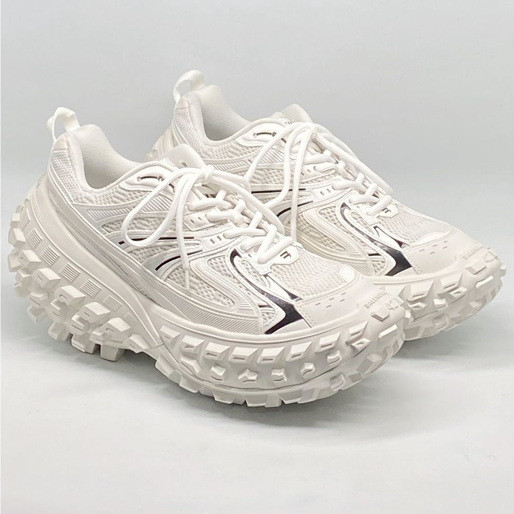 Balenciaga Bouncer Sneaker size 42/us size 9